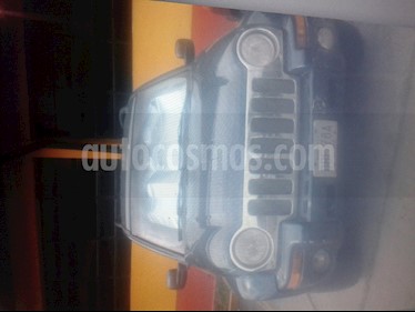 Jeep Cherokee Classic Auto. 4x2 usado (2002) color Azul precio u$s1.800