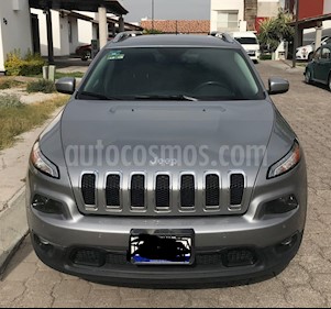foto Jeep Cherokee Latitude usado (2015) color Plata Martillado precio $235,000