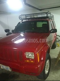 Foto Jeep Cherokee Limited 3.7L Aut 4x4 usado (1999) color Rojo Infierno precio u$s3.000