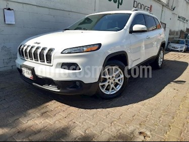 Jeep Cherokee 5P LATITUD 4X2 L4/2.4 AUT usado (2016) color Blanco precio $350,000
