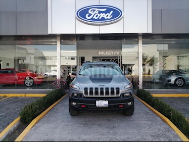 foto Jeep Cherokee TrailHawk usado (2017) color Gris precio $429,000
