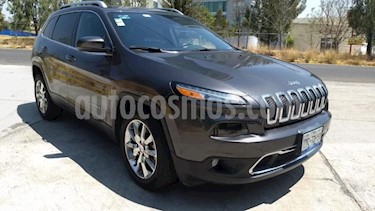 Jeep Cherokee 5P LIMITED PREMIUM L4 2.4L TA PIEL QCP GPS BI-XEN usado (2014) color Gris precio $230,000