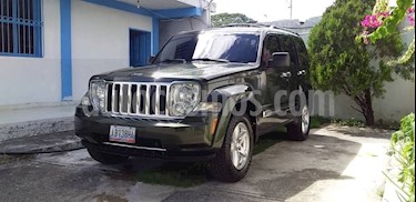 foto Jeep Cherokee Limited 3.7L Aut 4x2 usado (2009) color Verde precio u$s6.000