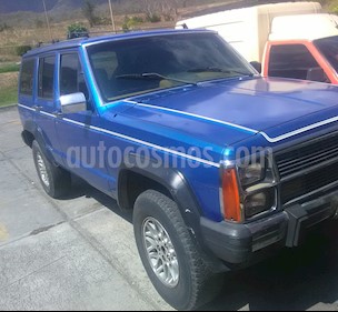 Jeep Cherokee Limited 4x2 usado (1988) color Azul precio u$s1.700