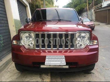 Jeep Cherokee Sport 3.7L Aut 4x4 usado (2012) color Rojo precio u$s9.000