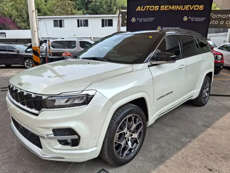 Foto Jeep Commander Overland usado (2025) color Blanco financiado en mensualidades(enganche $129,174 mensualidades desde $14,992)