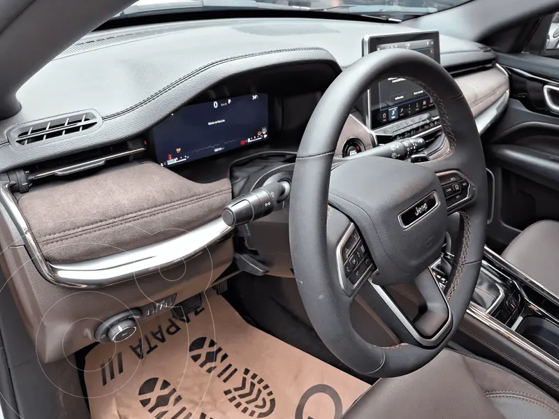 jeep commander
