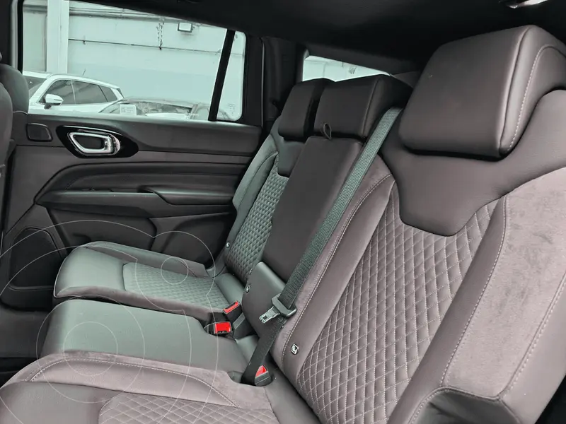 jeep commander