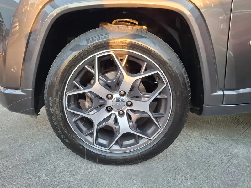 jeep commander