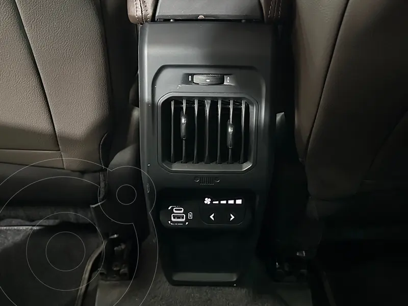jeep commander