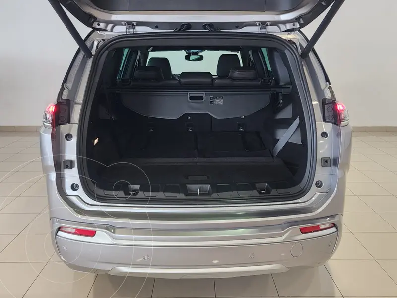 jeep commander