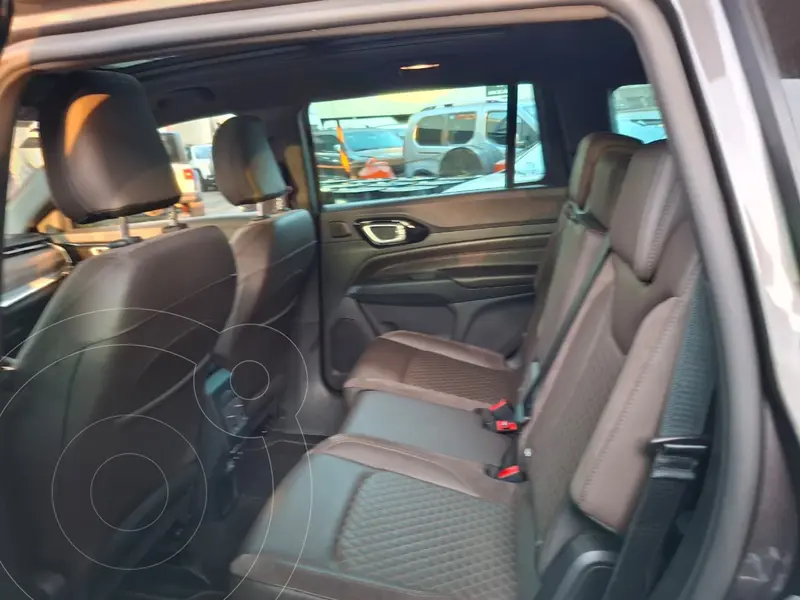 jeep commander