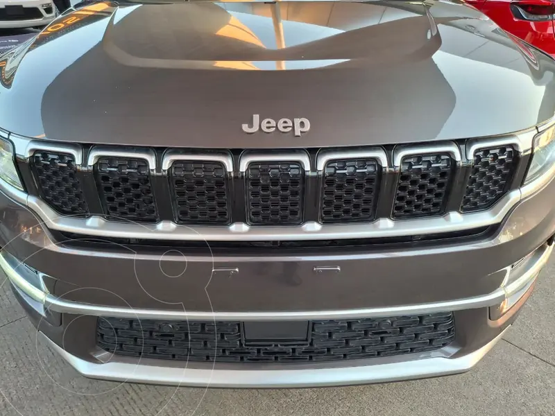 jeep commander