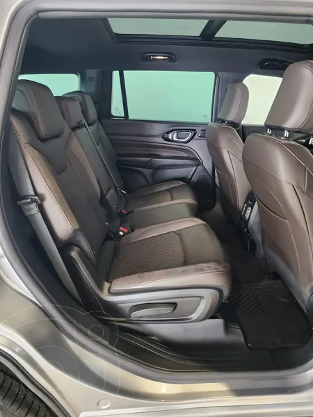 jeep commander
