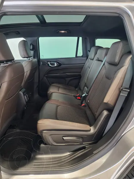 jeep commander