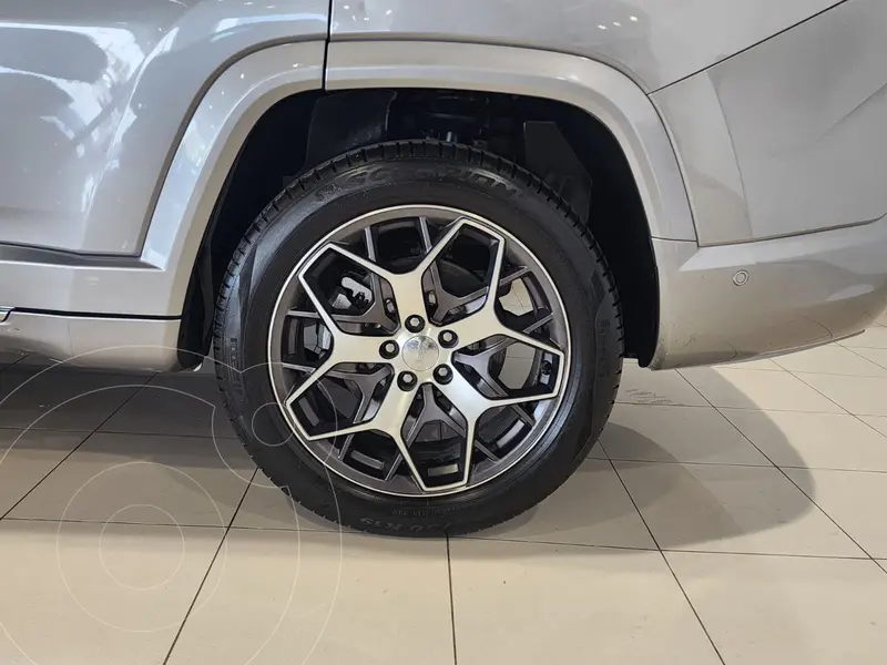 jeep commander