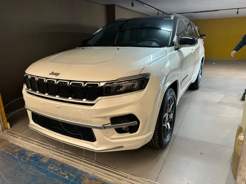 Foto Jeep Commander Overland nuevo color Blanco precio $728,000