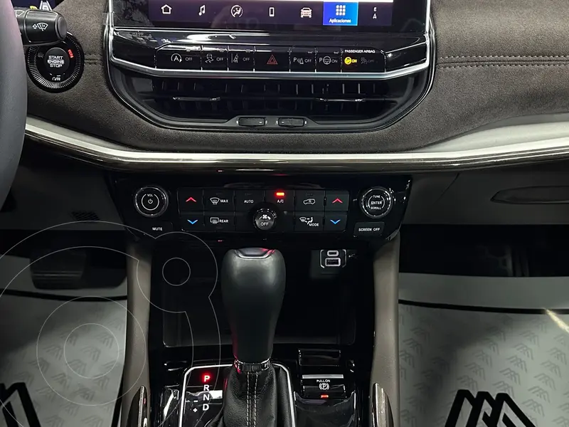 jeep commander
