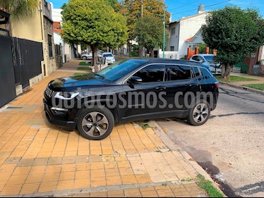 foto Jeep Compass 2.4 4x2 Longitude Aut usado (2018) color Negro precio $1.453.850
