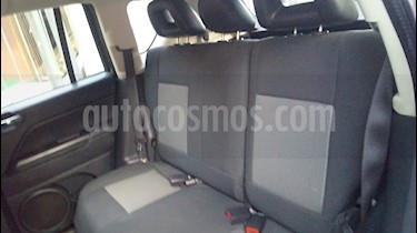 foto Jeep Compass 2.4L Sport usado (2010) color Blanco precio $4.900.000