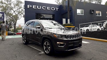 foto Jeep Compass 4x2 Limited Aut usado (2018) color Plata Martillado precio $389,900