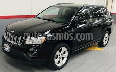foto Jeep Compass 5p Sport 4x2 L4/2.4 Aut usado (2013) color Negro precio $175,000