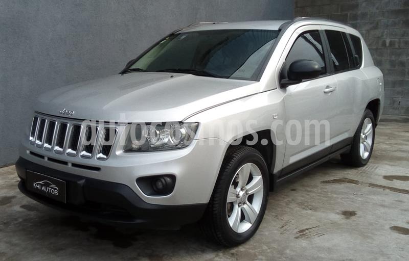 Jeep Compass 2.4 4x2 Sport Aut usado (2013) color Gris precio u$s8.462