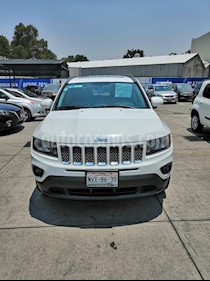 Foto venta Auto usado Jeep Compass Limited (2017) color Blanco precio $275,000
