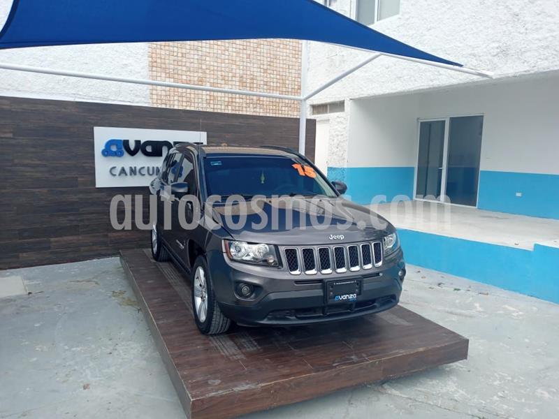 Jeep Compass 4x2 Latitude usado (2015) color Granito precio $189,000