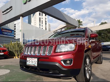 foto Jeep Compass 4x2 Limited Aut usado (2016) color Rojo Cerezo precio $263,000