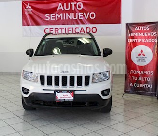 foto Jeep Compass 4x2 Limited Premium CVT usado (2013) color Blanco precio $195,000