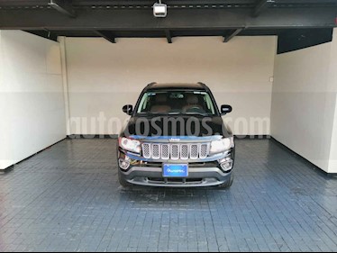 foto Jeep Compass 5p Limited 4x2 L4/2.4 Aut usado (2015) color Negro precio $237,800