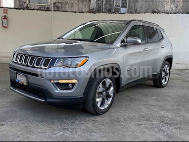 foto Jeep Compass 4x2 Limited Aut usado (2018) color Plata precio $294,900
