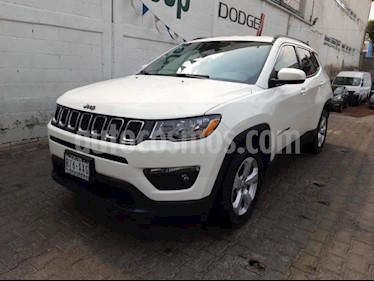foto Jeep Compass 5P LATITUDE TA A/AC. RA-17 usado (2018) color Blanco precio $365,000