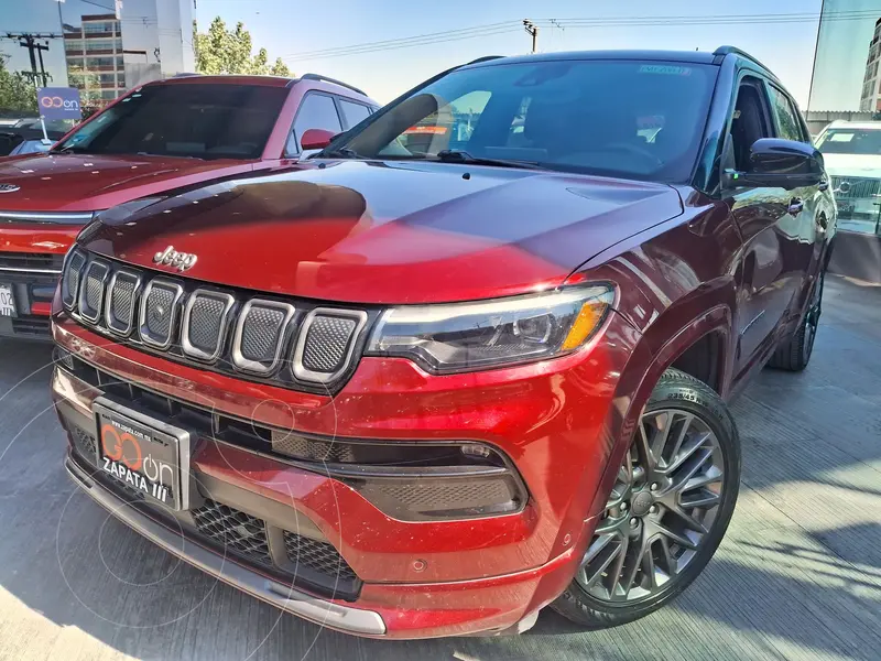 Foto Jeep Compass High Altitude usado (2022) color Rojo financiado en mensualidades(enganche $137,340 mensualidades desde $10,502)