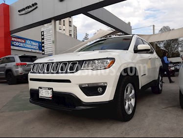 Jeep Compass 4x2 Latitude Aut usado (2018) color Blanco precio $386,000