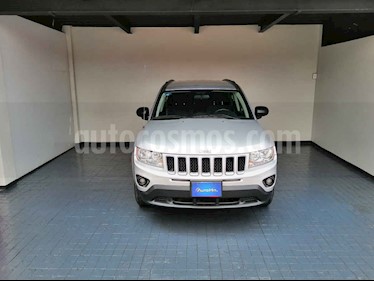 foto Jeep Compass 5p Sport aut 4x2 CVT usado (2012) color Negro precio $153,000