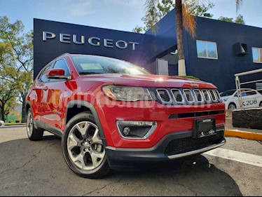 foto Jeep Compass 4x2 Limited Aut usado (2018) color Rojo precio $379,900