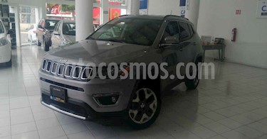 Jeep Compass 5p Latitud 4x2 L4/2.4 Aut c/Cam y B/A usado (2018) color Plata precio $286,900