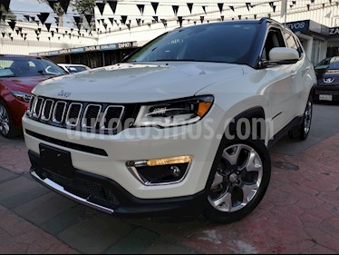foto Jeep Compass 4x2 Limited Premium CVT usado (2018) color Blanco precio $390,000