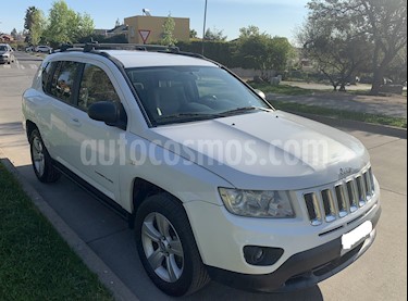 foto Jeep Compass Sport 4x4 usado (2012) color Blanco precio $5.800.000