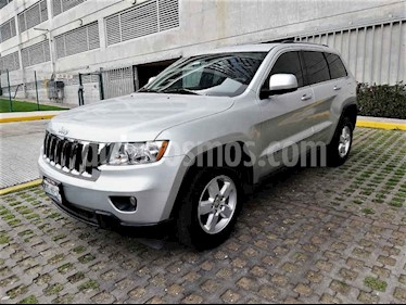 foto Jeep Grand Cherokee Laredo 4x2 3.6L V6 Lujo usado (2012) color Gris precio $214,000