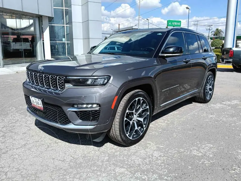 Foto Jeep Grand Cherokee L Summit Reserve 4x4 usado (2024) color Gris precio $1,130,000