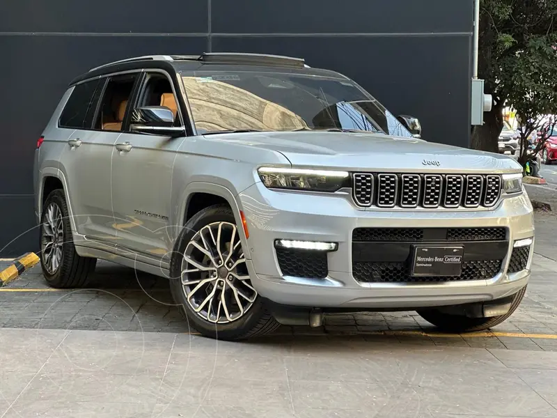 Foto Jeep Grand Cherokee L Summit Reserve 4x4 usado (2023) color plateado precio $1,310,000