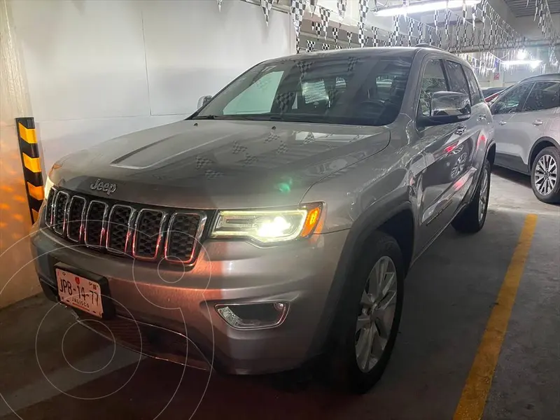 Foto Jeep Grand Cherokee Limited Lujo 3.6L 4x2 usado (2017) color Plata Martillado precio $398,000