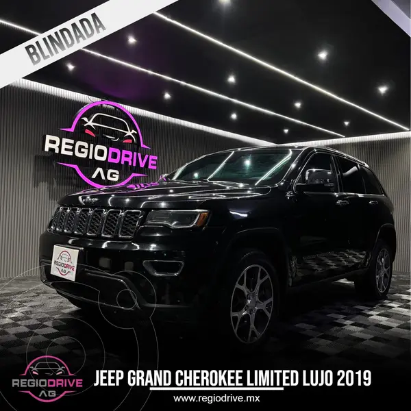 Foto Jeep Grand Cherokee Limited Lujo 5.7L 4x4 usado (2019) color Negro financiado en mensualidades(enganche $179,980 mensualidades desde $20,379)