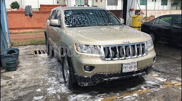 Jeep Grand Cherokee Laredo 4x2 3.6L V6 Lujo usado (2012) color Bronce precio $220,000