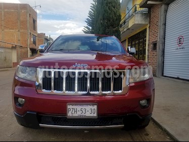 Jeep Grand Cherokee Limited Premium 4x2 5.7L V8 usado (2011) color Rojo precio $240,000