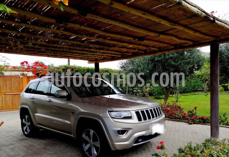 Jeep Grand Cherokee 3.6L Overland 4x4 usado (2014) color Marron precio u$s28,800