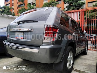 Jeep Grand Cherokee 4x4 usado (2006) color Plata precio BoF7.000